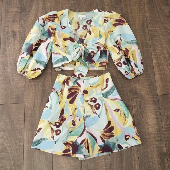 Ted Baker Tie Front Ballon Sleeve Blouse and Shorts Set Women's Size 1/US4 - Picture 2 of 8